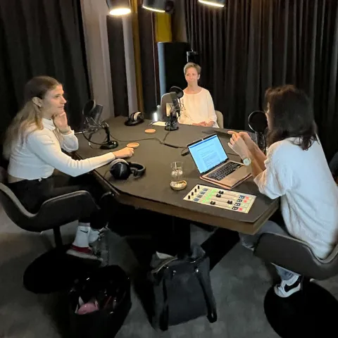 Podcast Talk zum Tag der Pflegenden